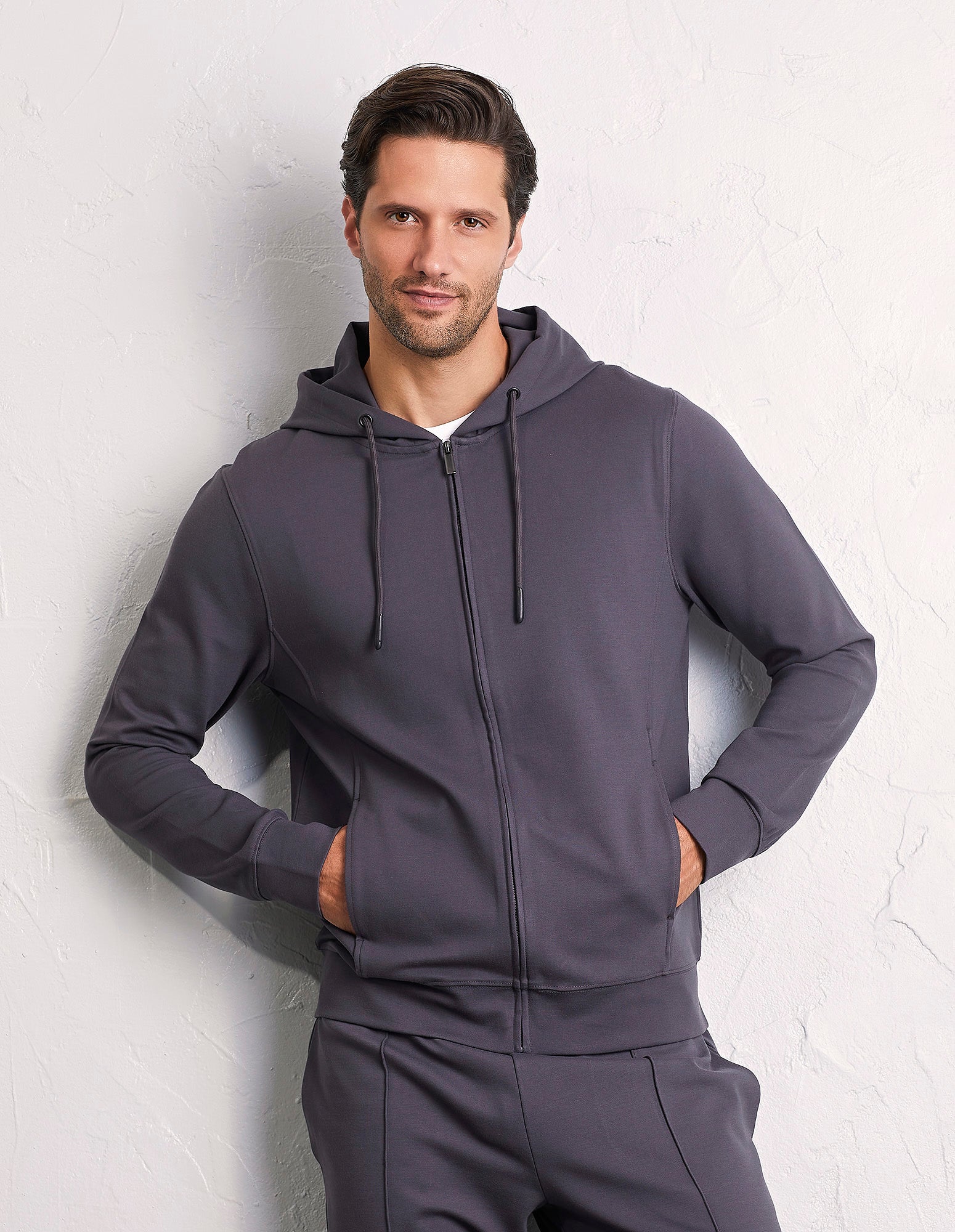 #color_gris_foncé;#color_dark_grey;#color_gris_oscuro;#color_dunkelgrau;#color_grigio_scuro