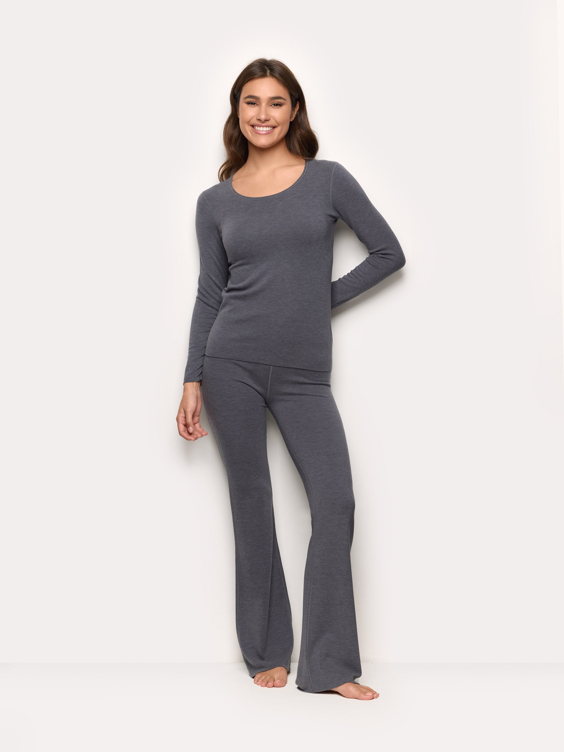 Women's interlock flare leggings in viscose Next to Skin Grey
