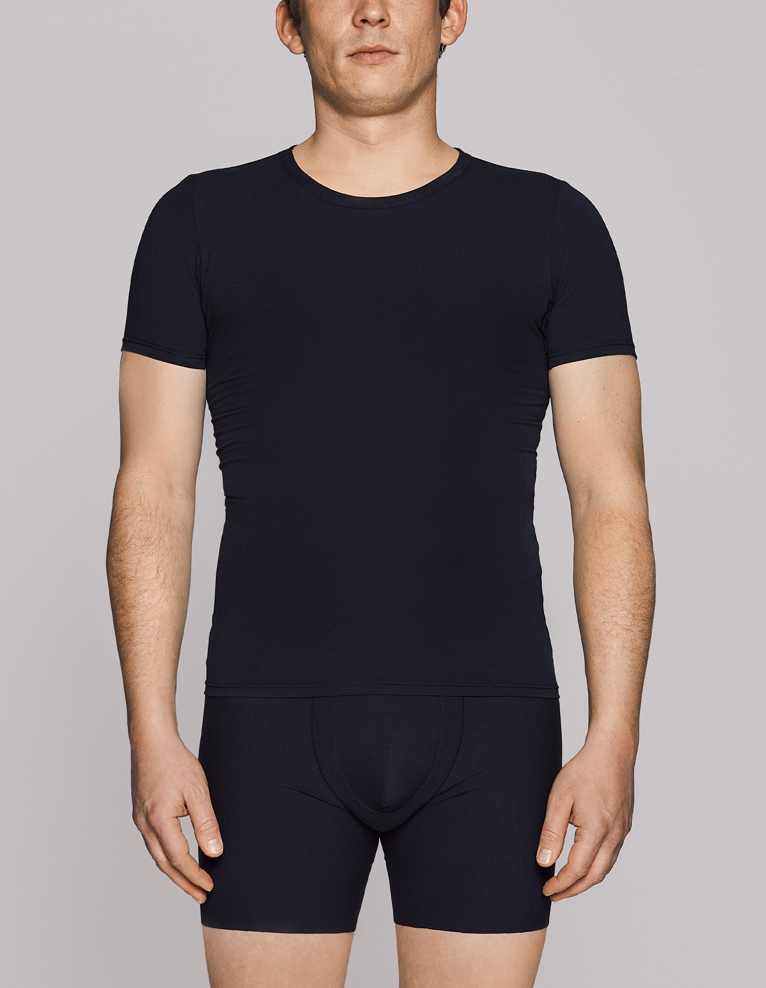 #color_noir;#color_black;#color_negro;#color_schwarz;#color_nero