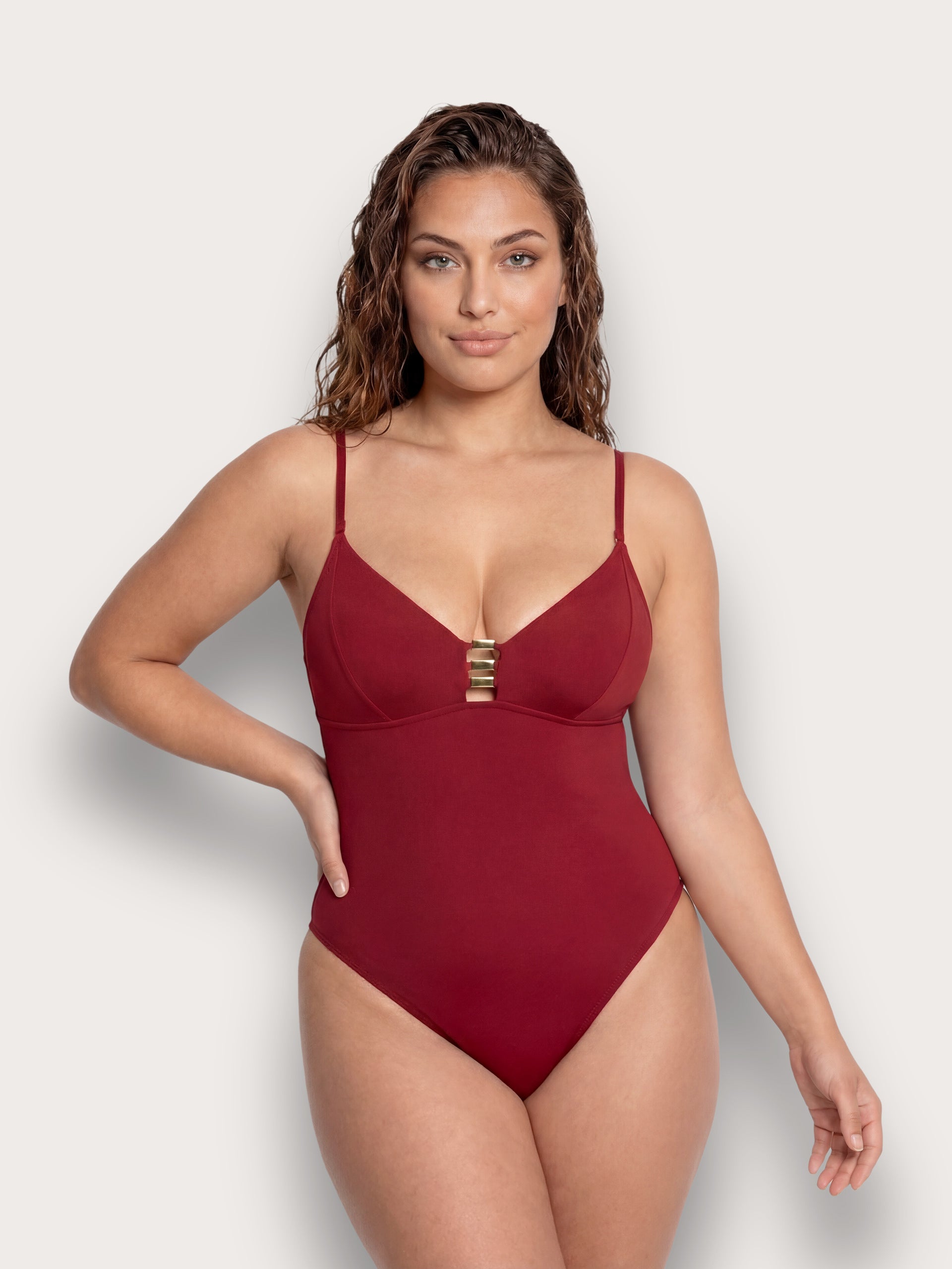 #color_rouge_carmin;#color_carmine_red;#color_rojo_carmín;#color_karminrot;#color_rosso_carminio