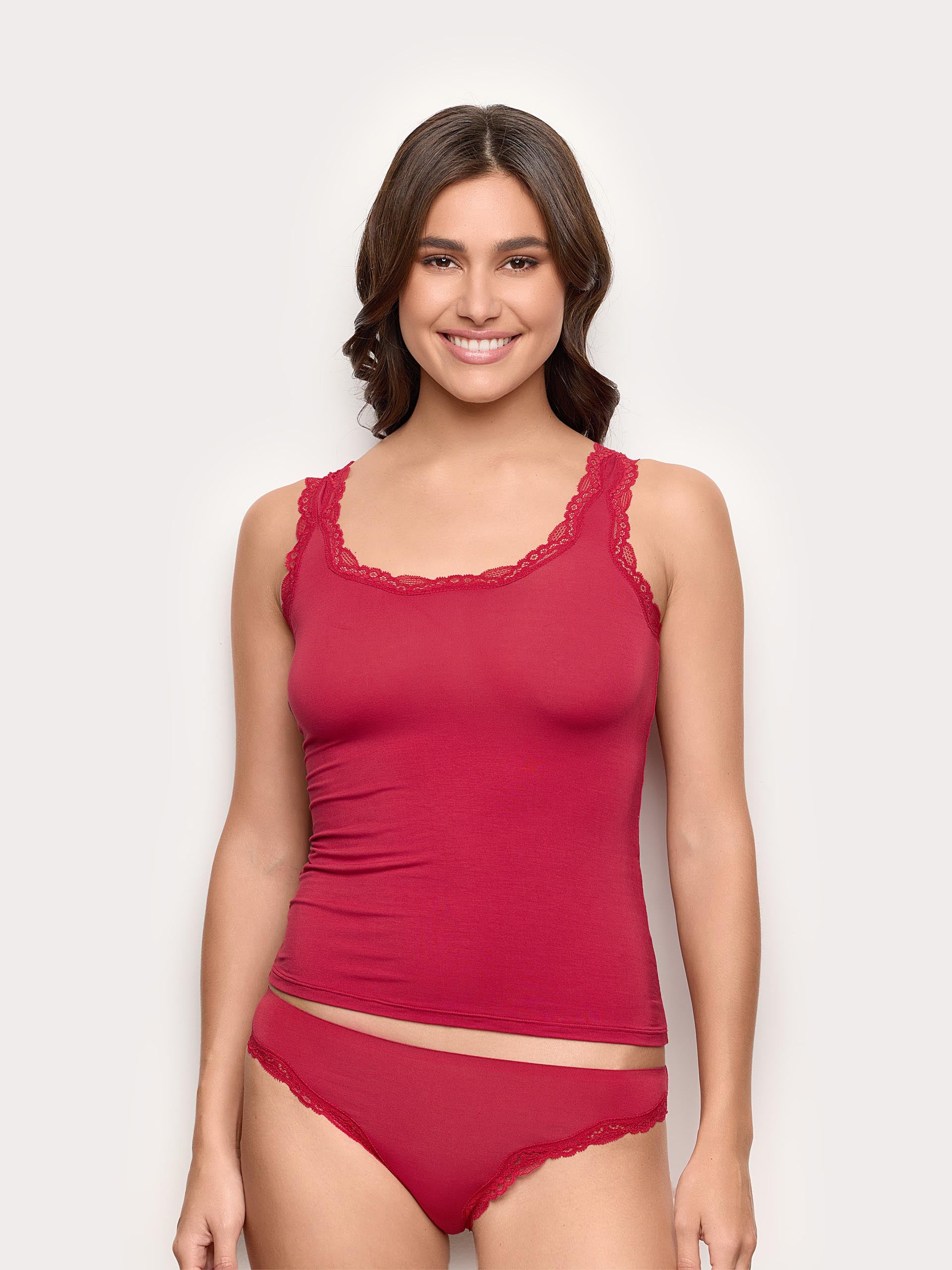 #color_rubis;#color_ruby;#color_rubí;#color_rubin;#color_rubino