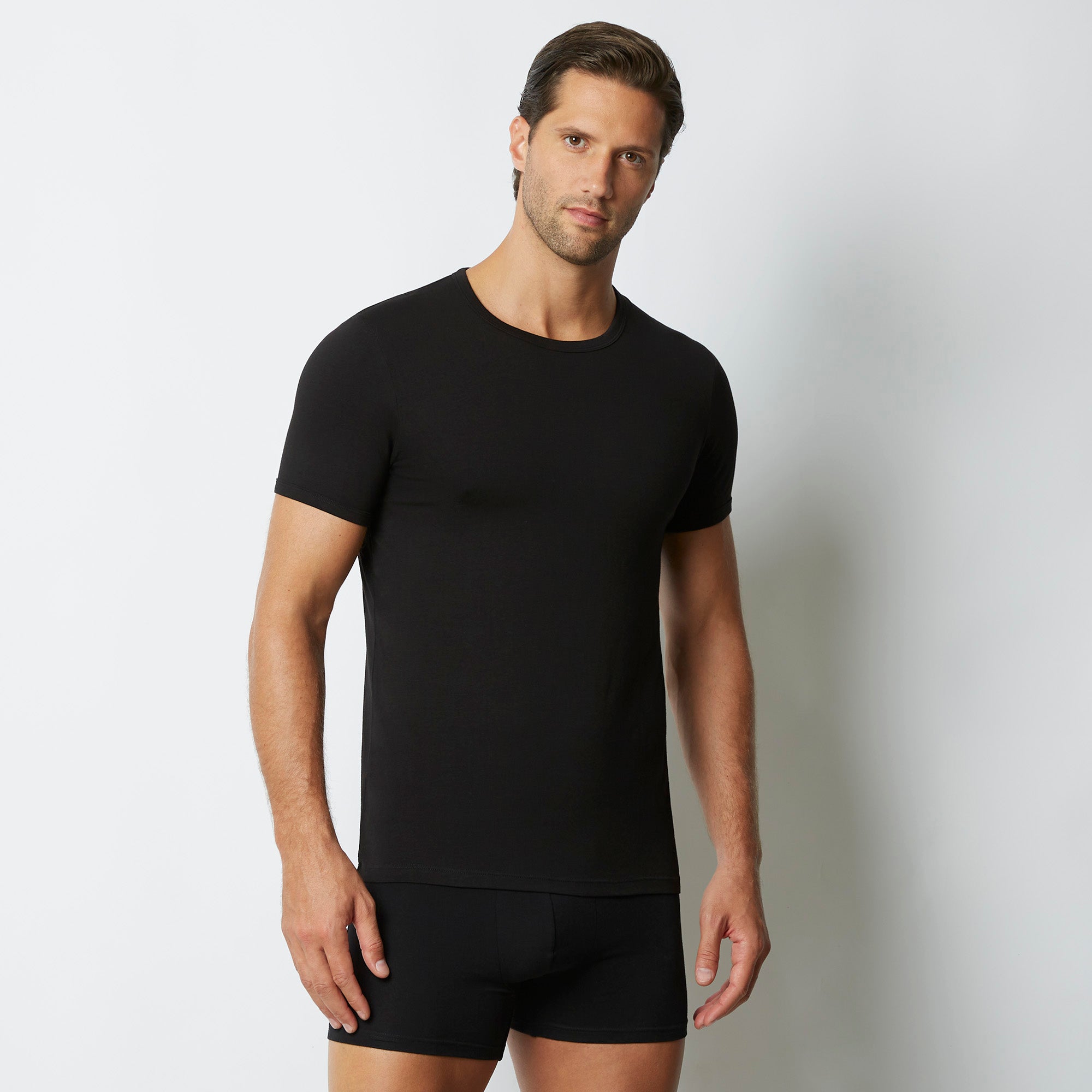 #color_noir;#color_black;#color_negro;#color_schwarz;#color_nero