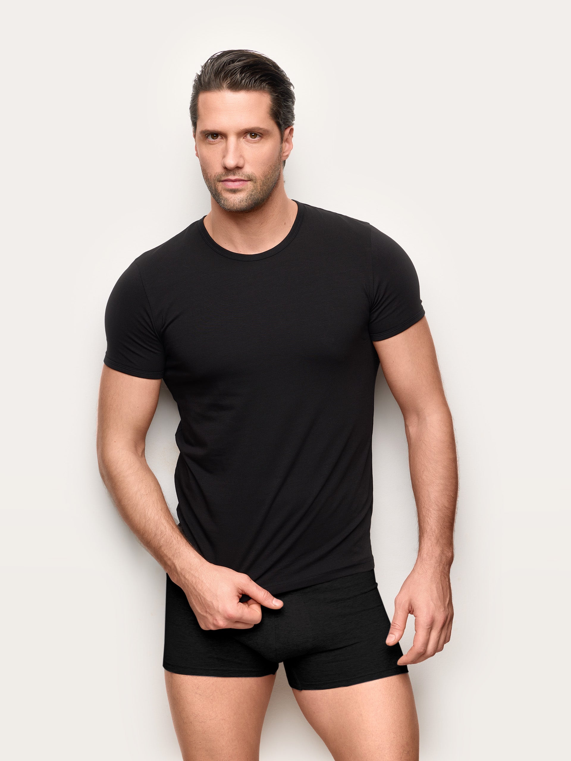 #color_noir;#color_black;#color_negro;#color_schwarz;#color_nero