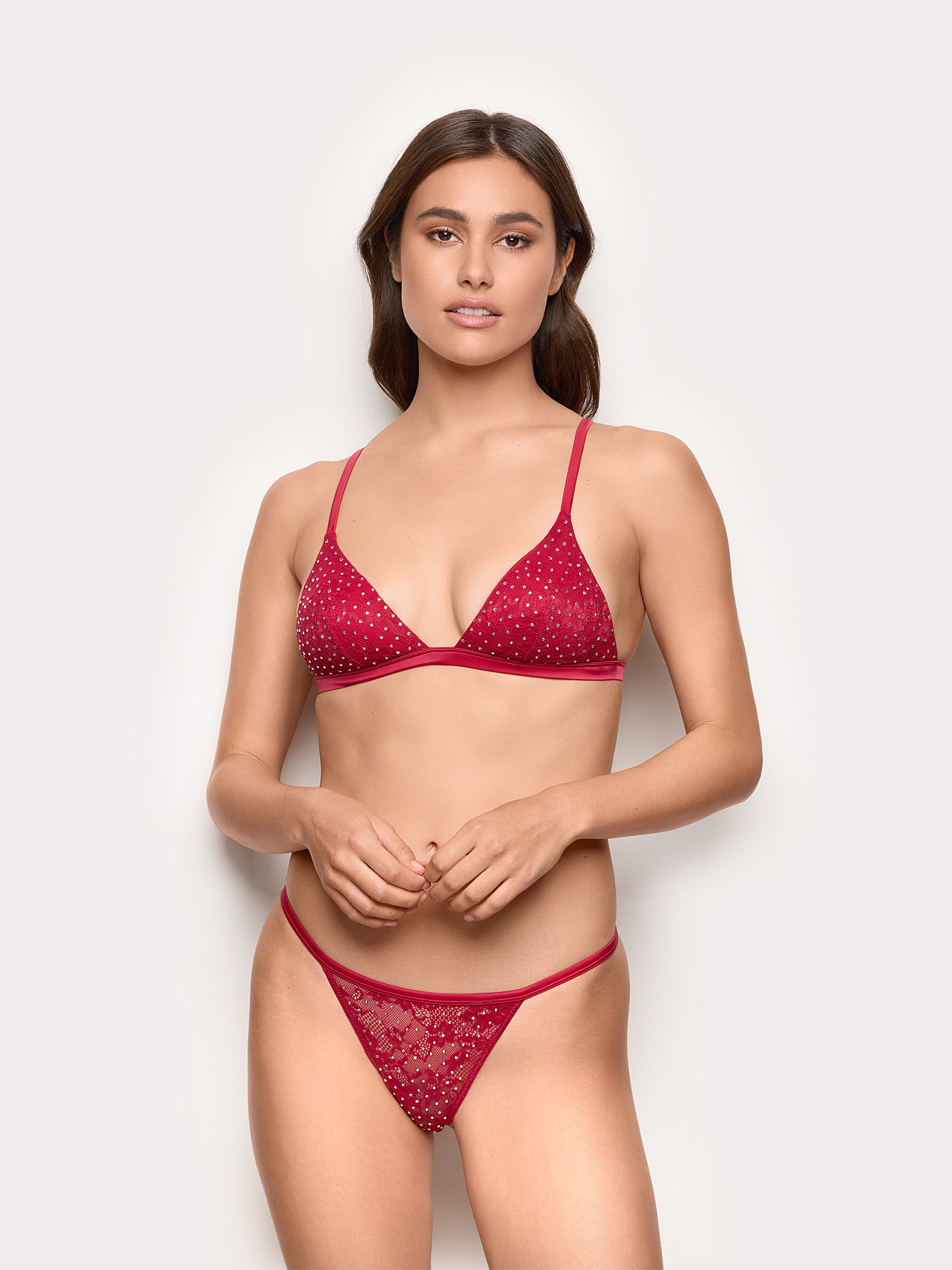 #color_rubis;#color_ruby;#color_rubí;#color_rubin;#color_rubino
