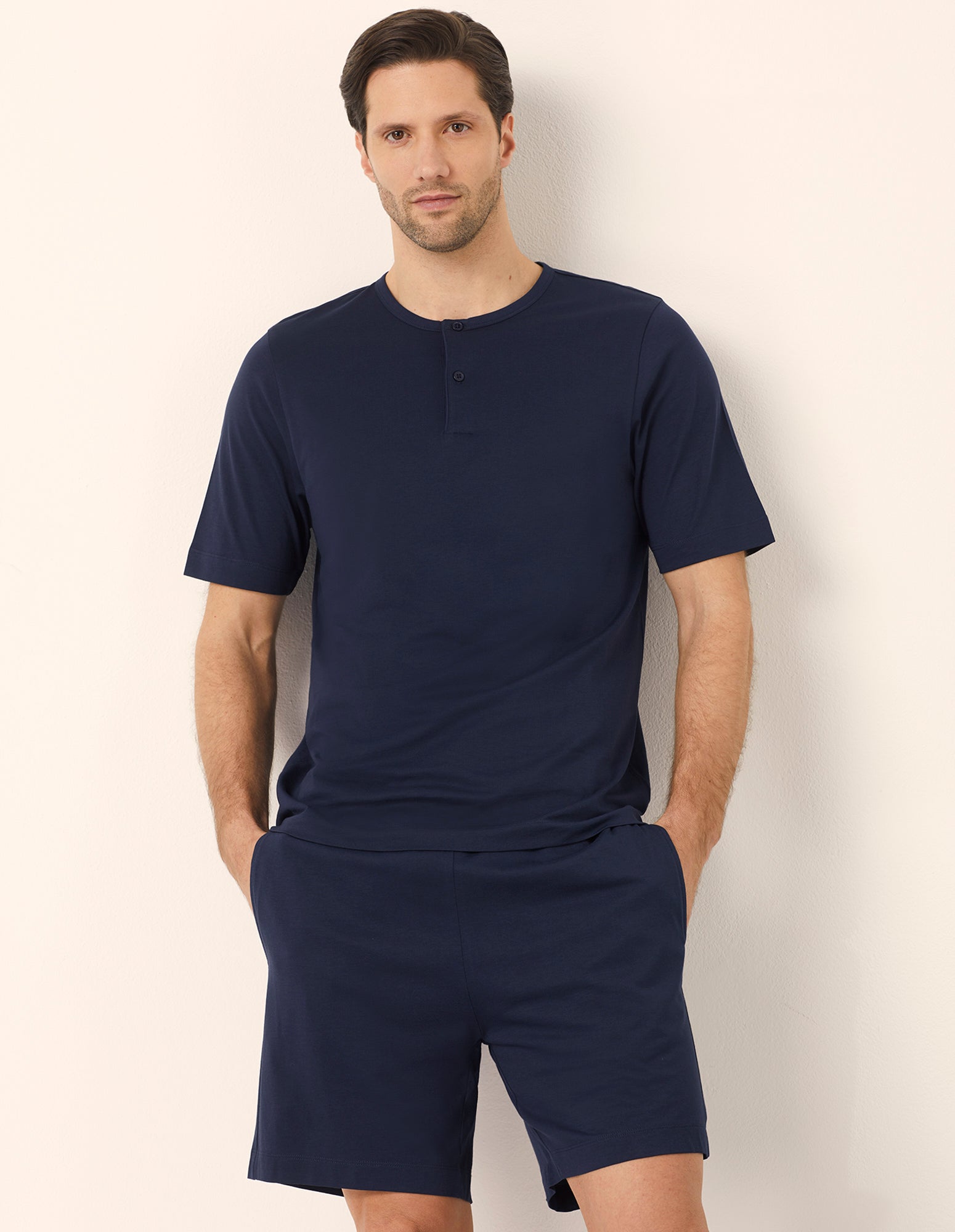 #color_bleu_nuit;#color_midnight_blue;#color_azul_noche;#color_mitternachtsblau;#color_blu_notte