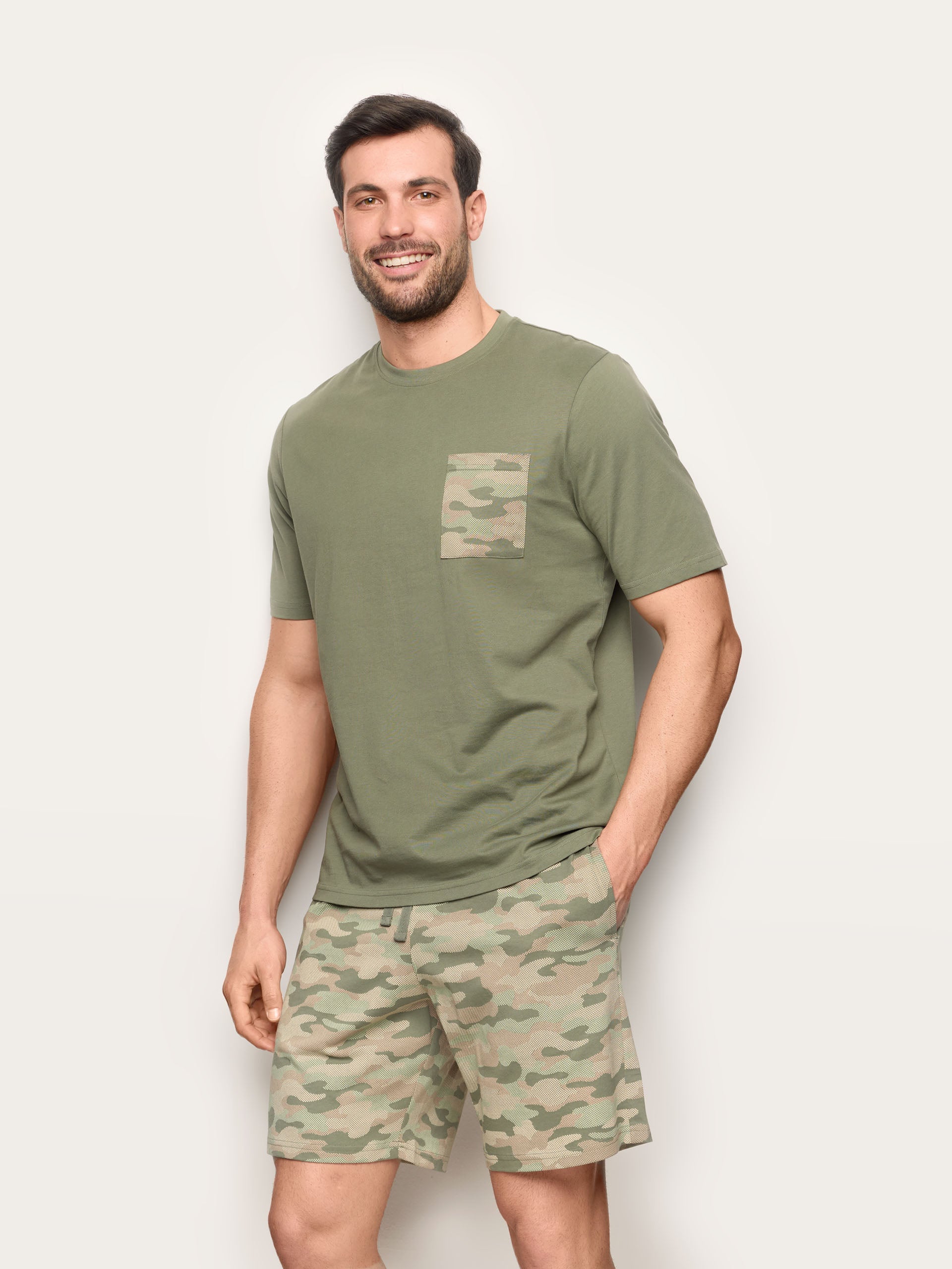 #color_vert_militaire;#color_military_green;#color_verde_militar;#color_militärgrün;#color_verde_militare