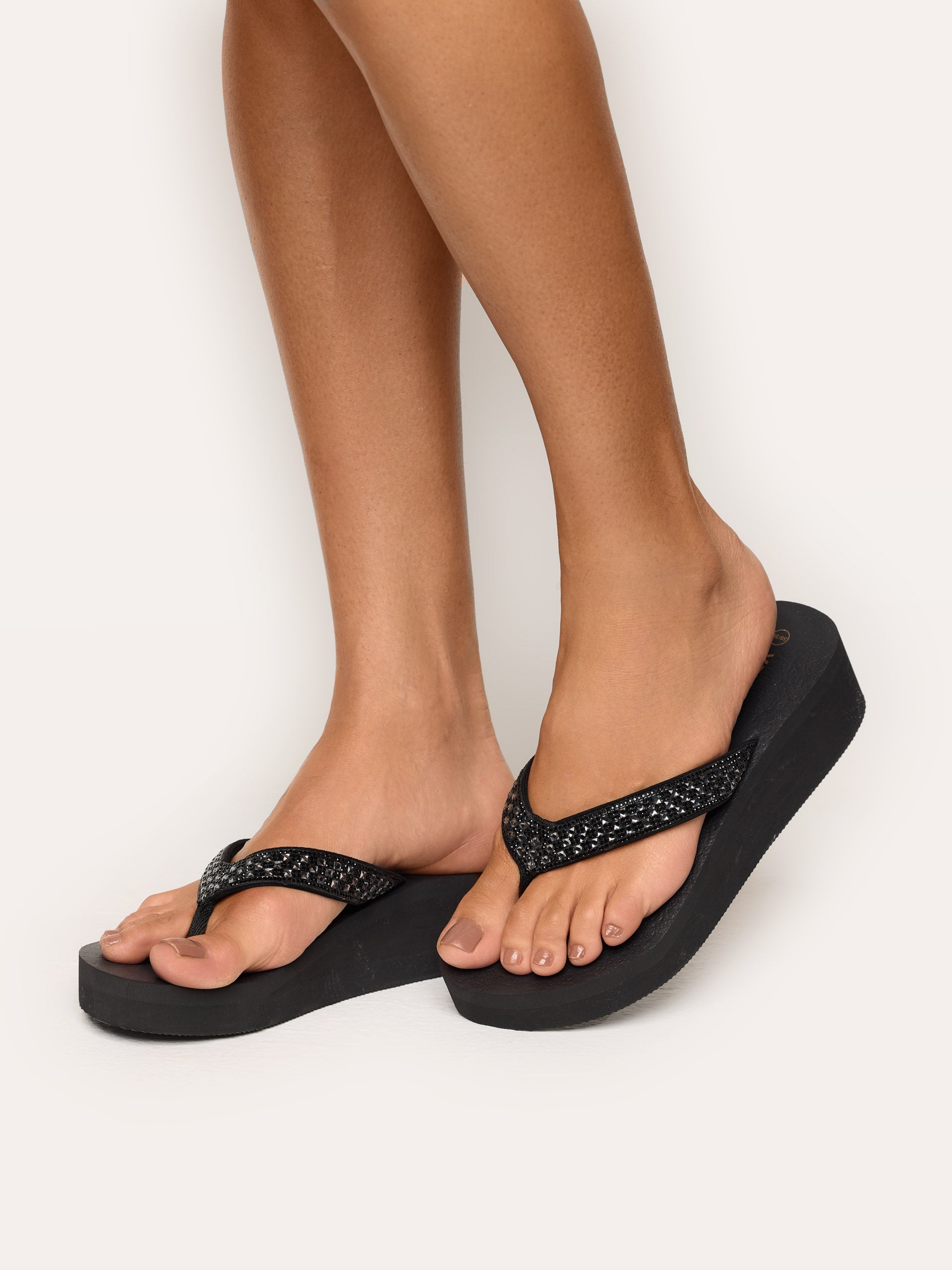 #color_noir;#color_black;#color_negro;#color_schwarz;#color_nero