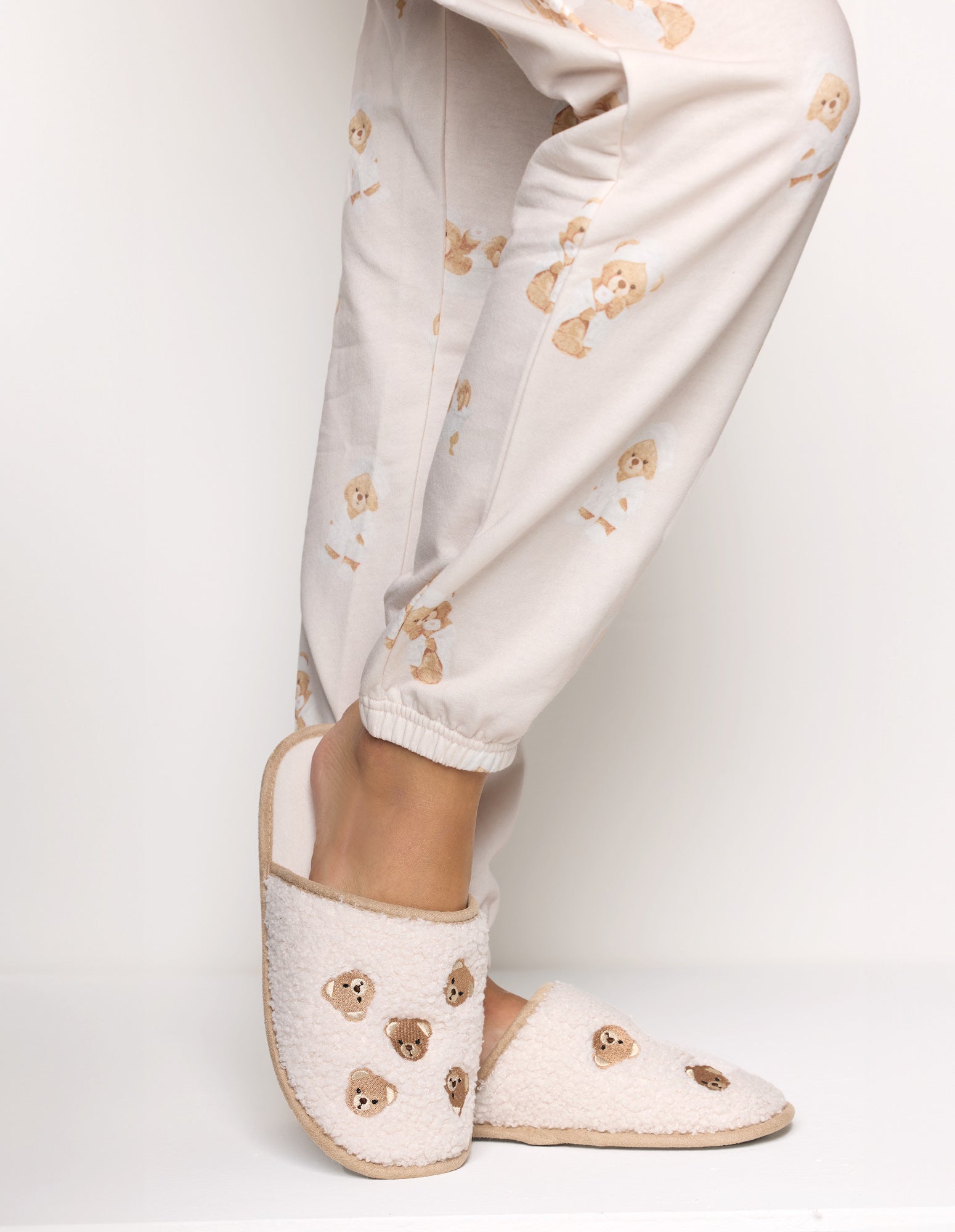 #color_amande;#color_almond;#color_almendra;#color_mandel;#color_mandorla