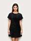 #color_noir;#color_black;#color_negro;#color_schwarz;#color_nero