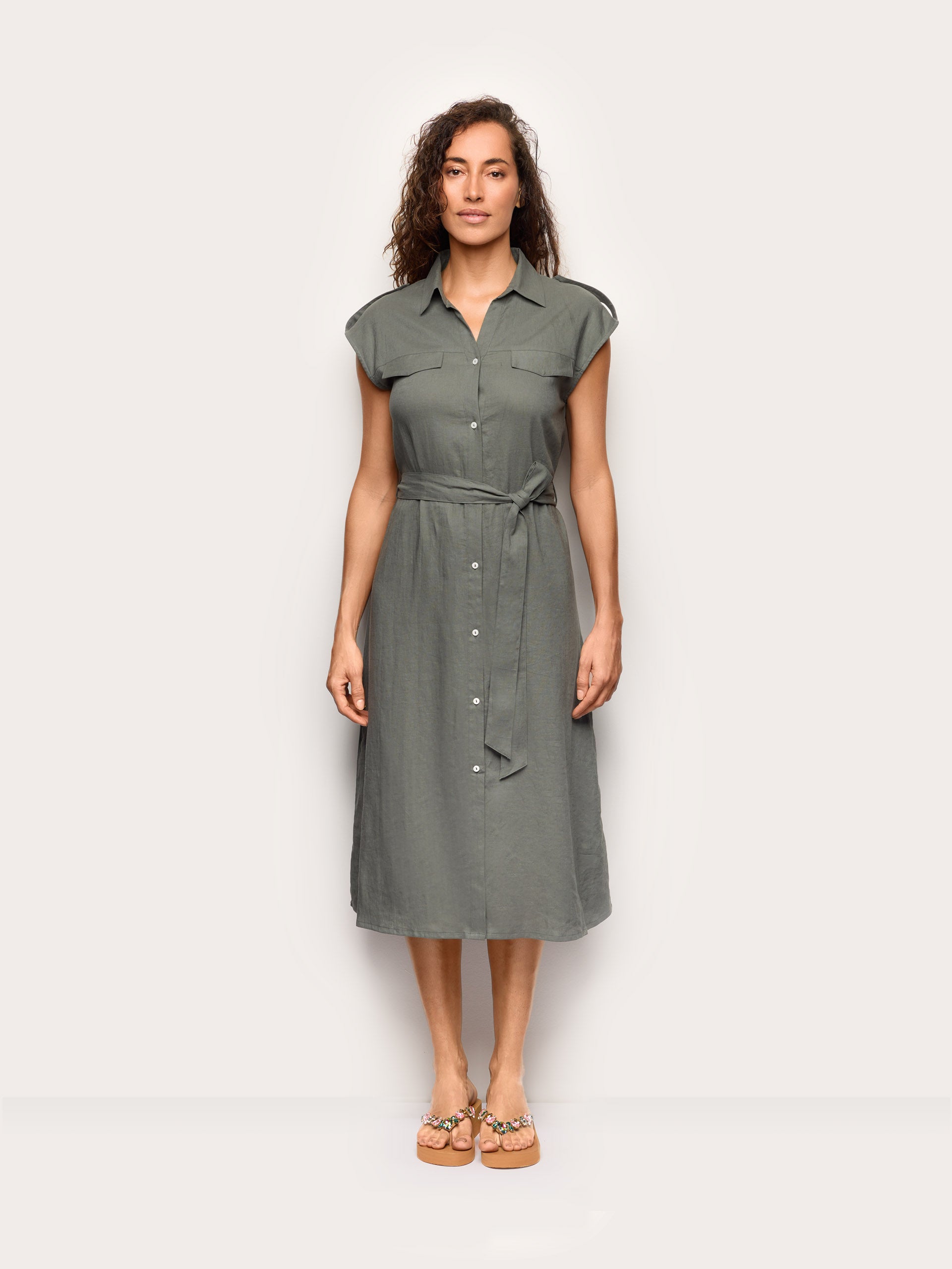 Long sleeveless safari dress in linen and viscose